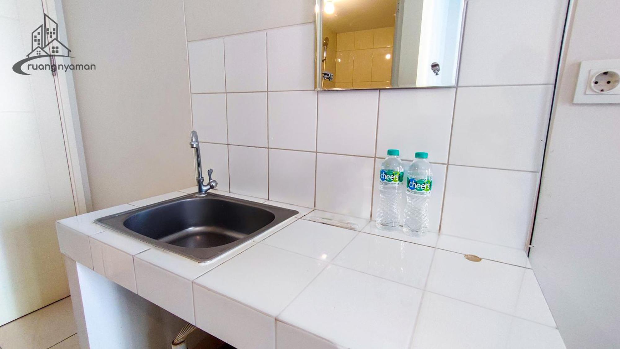 Springlake Summarecon Bekasi Apartement By Rna Екстериор снимка
